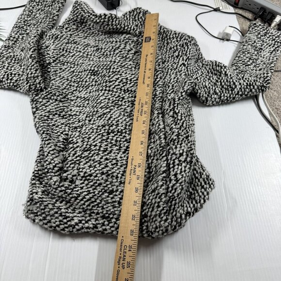 BlankNYC Jacket Womens XS Black White Boucle Wool Blend Asymmetrical Moto Zip - Picture 9 of 9